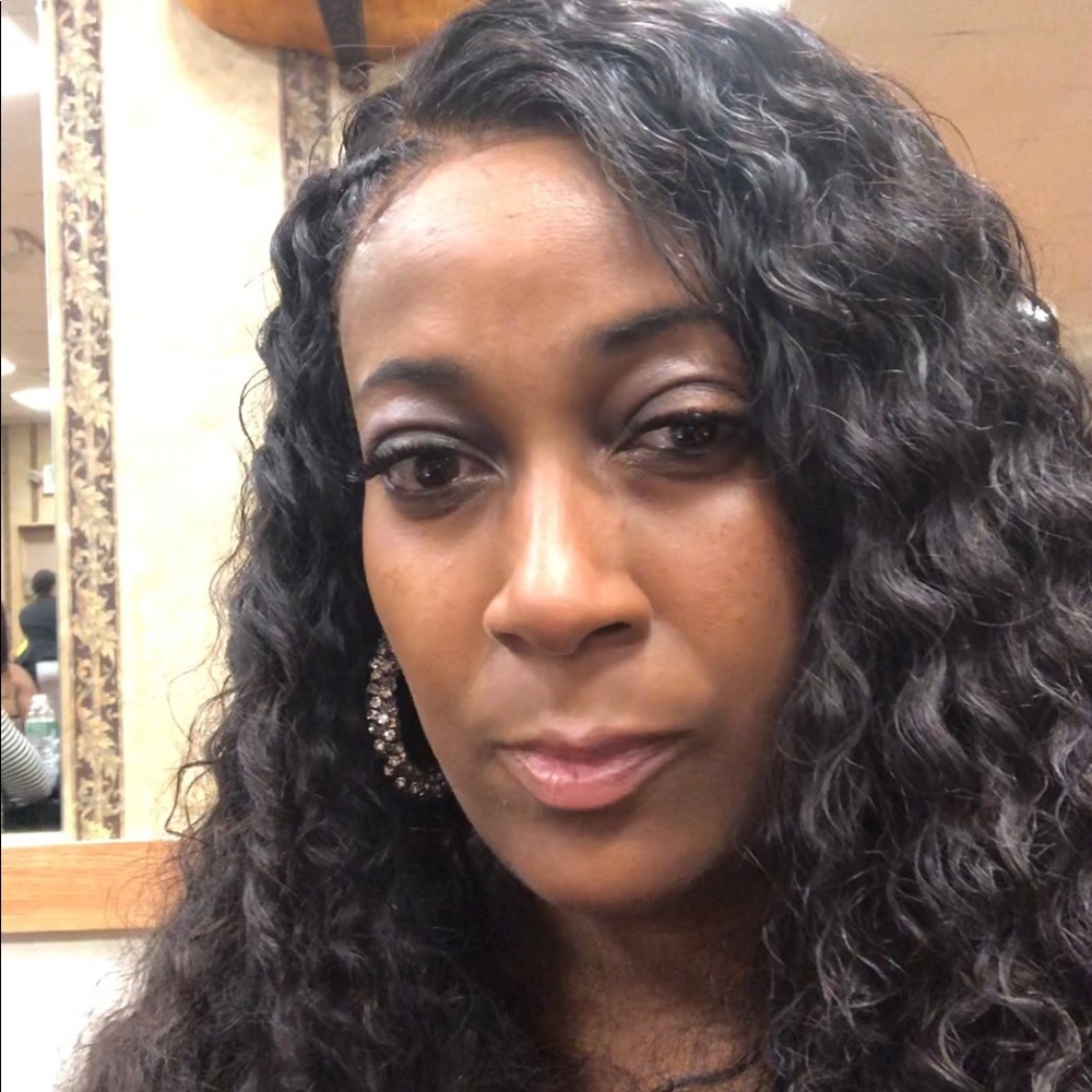 Meet your Posher, Roshaulia